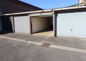 Vente garage à  - Ref.LOM807 - Image 2