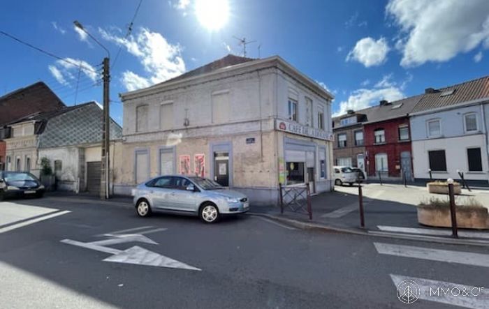 Exclusivite !! Ensemble immobilier mixte et dependances  ... - Image 3